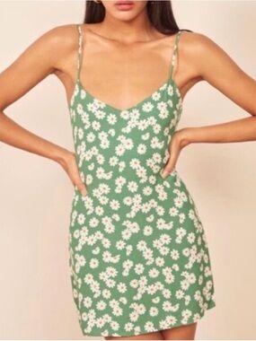 Reformation Seville Green Floral Mini Dress -Size L -Adjustable Straps -No Flaws